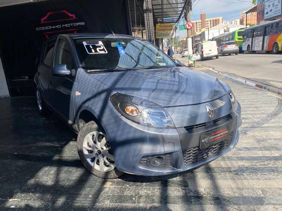 RENAULT SANDERO 1.6 EXPRESSION 16V FLEX 4P MANUAL RENAULT SANDERO 1.6 EXPRESSION 16V FLEX 4P MANUAL